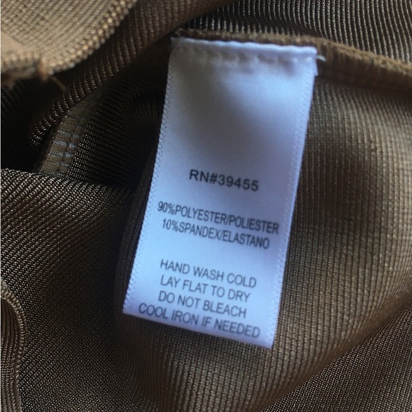 🟢WoW Couture Body Con contour mid thigh fit pencil skirt Carmel nude bandage - Picture 5 of 7